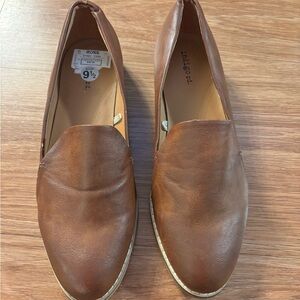 Indigo Tan Leather Slip-On Loafers
